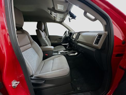 Used 2023 Nissan Frontier SV w/ Technology Package AWD/4WD image 31