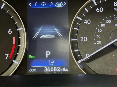 Used 2022 Lexus RX 350L FWD w/ Premium Package image 13