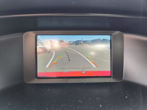 Used 2017 Ford Focus SE FWD image 17