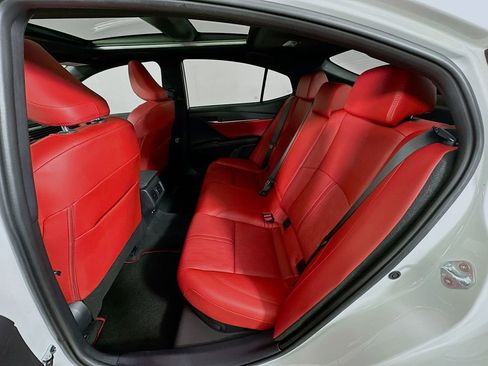 Used 2025 Toyota Camry XSE FWD image 25