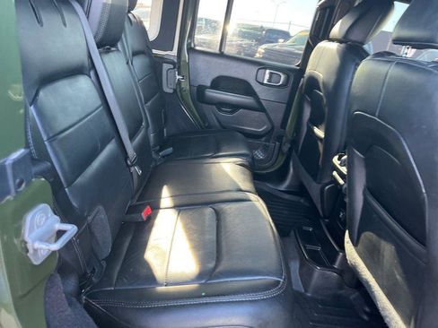 Used 2021 Jeep Wrangler Unlimited Sahara AWD/4WD image 27