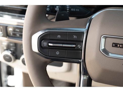 New 2026 GMC Yukon Denali image 19