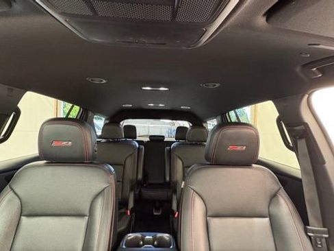 Used 2024 Chevrolet Traverse Z71 w/ Enhanced Driving Package AWD/4WD image 43