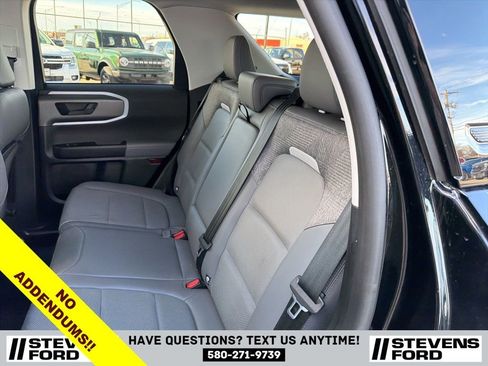 Used 2025 Ford Bronco Sport Badlands image 34