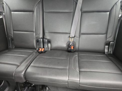 Used 2021 Chevrolet Suburban Z71 image 29