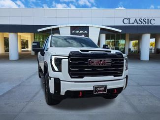 Used 2025 GMC Sierra 2500 AT4 AWD/4WD video 2