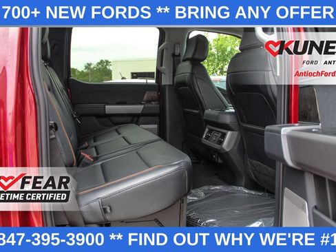 New 2025 Ford F250 Lariat w/ Black Appearance Package AWD/4WD image 28