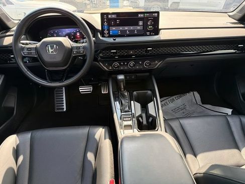 Used 2023 Honda Accord Sport image 22