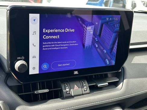 Used 2024 Toyota RAV4 XLE Premium image 23