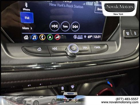 Used 2022 Chevrolet Blazer RS image 23