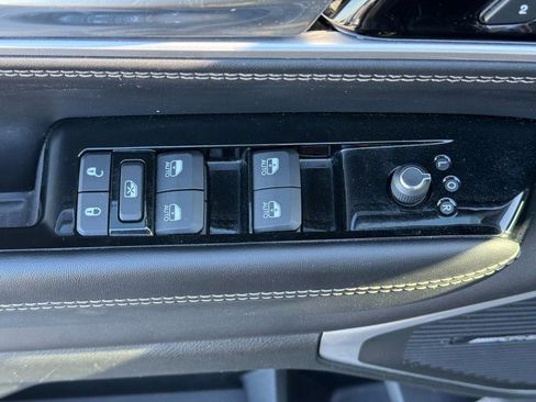 Used 2022 Jeep Wagoneer Series I w/ Premium Group I image 20