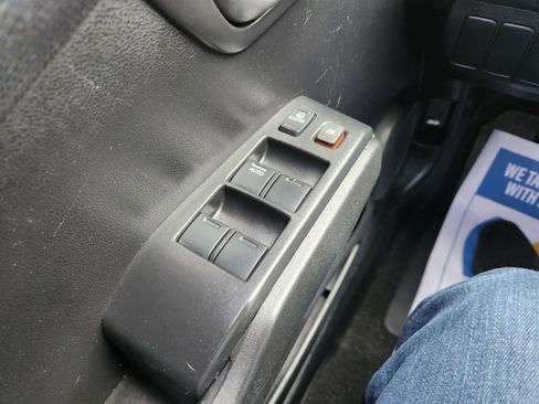 Used 2009 Honda Fit Sport image 17