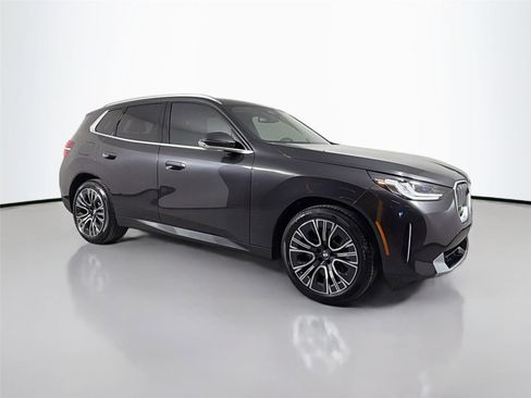 New 2026 BMW X3 xDrive30i w/ Premium Package AWD/4WD image 4
