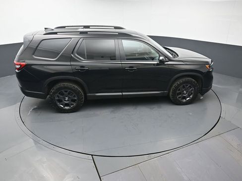 Certified 2023 Honda Pilot TrailSport image 44