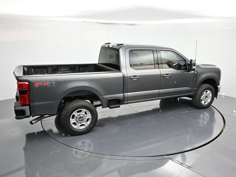 New 2026 Ford F250 XLT w/ XLT Premium Package image 36