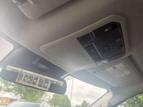 Used 2022 Toyota Tundra SR5 AWD/4WD image 18