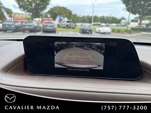 Used 2021 MAZDA CX-30 FWD 2.5 S w/ Premium Package image 18