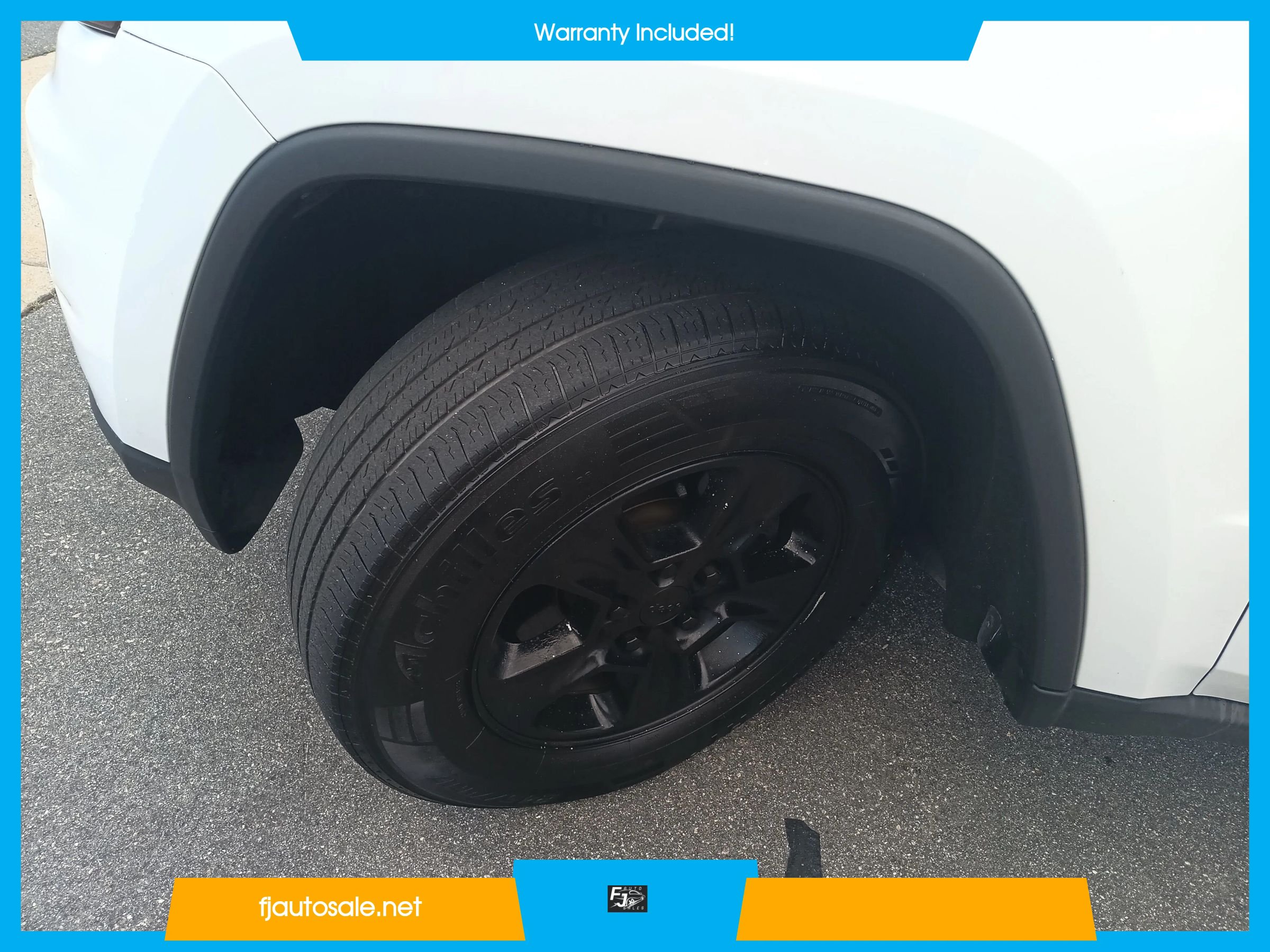 Used 2017 Jeep Grand Cherokee Laredo RWD image 23