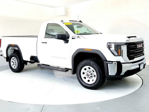 Used 2024 GMC Sierra 2500 Pro w/ Convenience Package AWD/4WD image 7