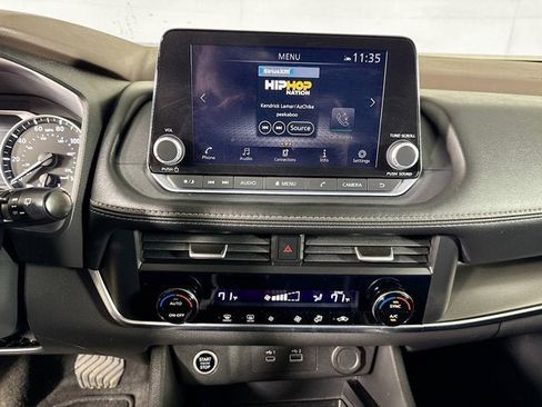 Certified 2023 Nissan Rogue SV AWD/4WD image 12