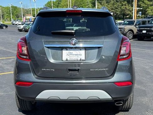 Used 2018 Buick Encore Preferred FWD image 4