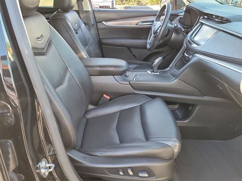 Used 2018 Cadillac XT5 Premium Luxury image 28