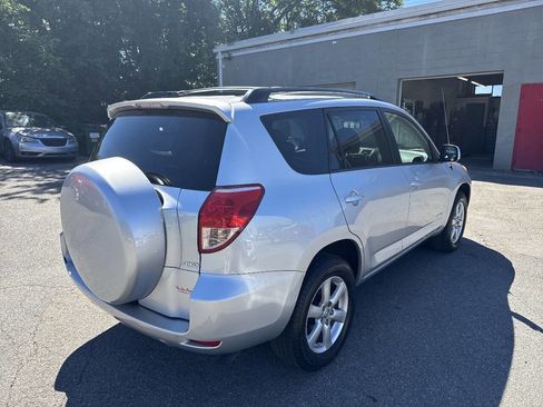 Used 2008 Toyota RAV4 Limited AWD/4WD image 8