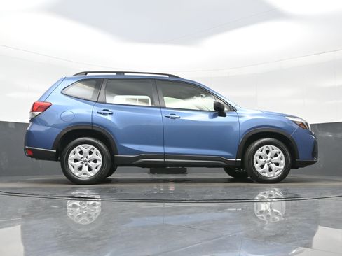 Used 2021 Subaru Forester AWD/4WD image 29