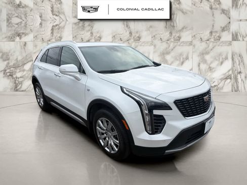 Used 2022 Cadillac XT4 Premium Luxury w/ Enhanced Visibility Package AWD/4WD image 7