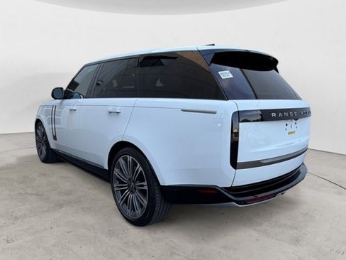 Certified 2025 Land Rover Range Rover SE AWD/4WD image 6