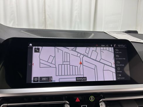 Used 2023 BMW 440i xDrive Coupe w/ Premium Package image 17