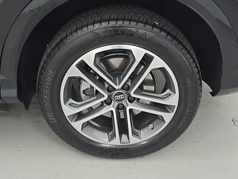 Used 2025 Audi Q5 Premium Plus image 33