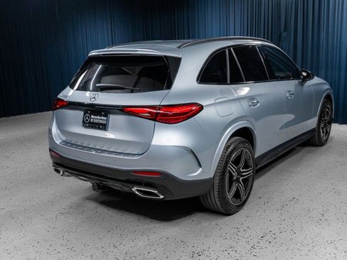 Certified 2026 Mercedes-Benz GLC 300 image 4