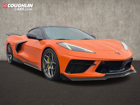 Used 2022 Chevrolet Corvette Stingray Preferred Cpe w/ Z51 Performance Package RWD image 8