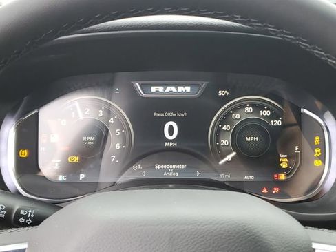 New 2026 RAM 1500 4x4 Crew Cab image 8