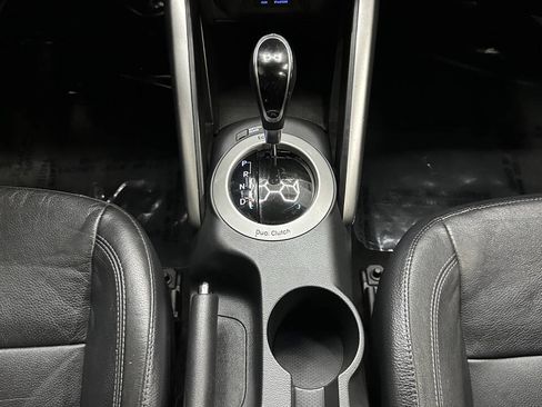 Used 2015 Hyundai Veloster RE:FLEX Edition FWD image 22