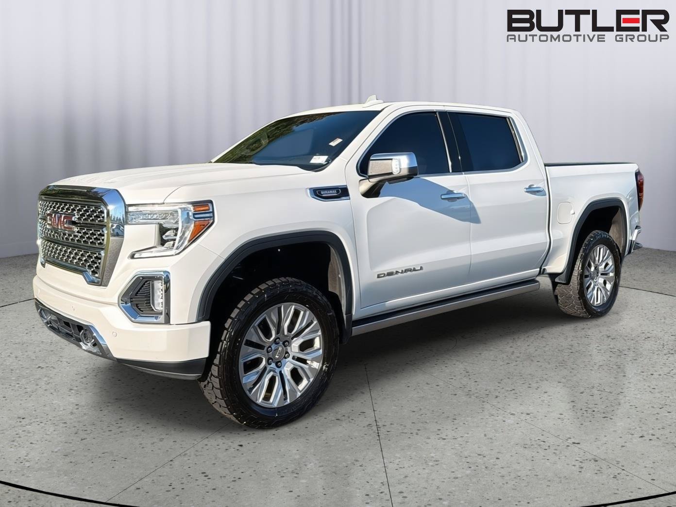 Used 2021 GMC Sierra 1500 Denali w/ Denali Ultimate Package AWD/4WD image 2
