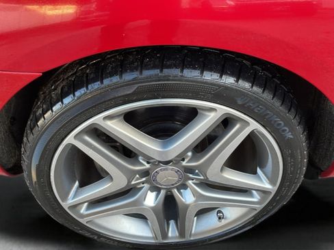 Used 2013 Mercedes-Benz SLK 250 image 20