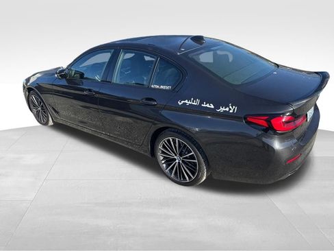 Used 2021 BMW 540i w/ Executive Package image 3