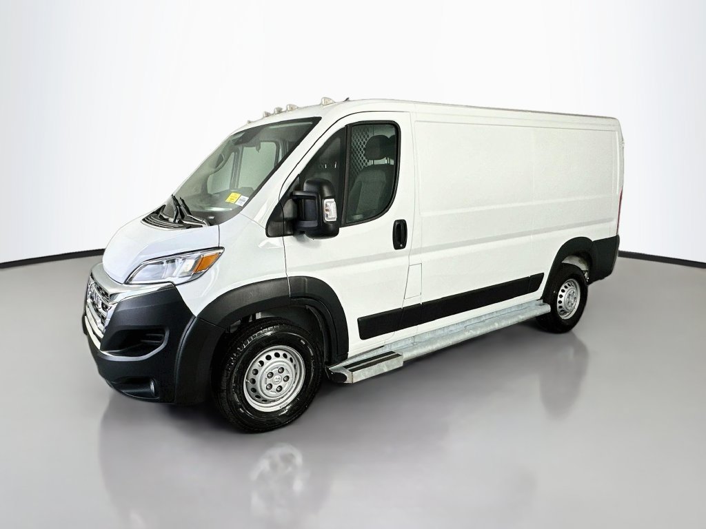 Used 2025 RAM ProMaster 2500 w/ U-Haul Equipment Group FWD image 3