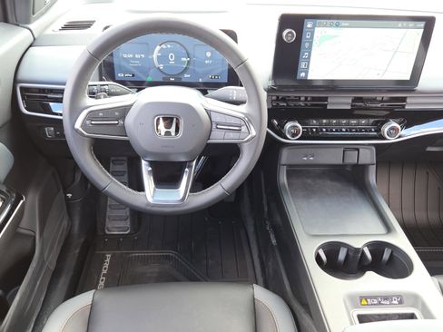 New 2026 Honda Prologue Touring image 13