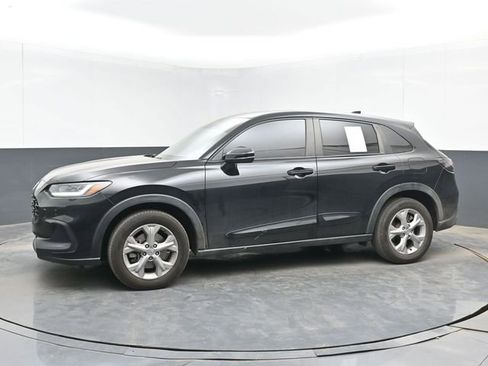 Used 2023 Honda HR-V LX image 6