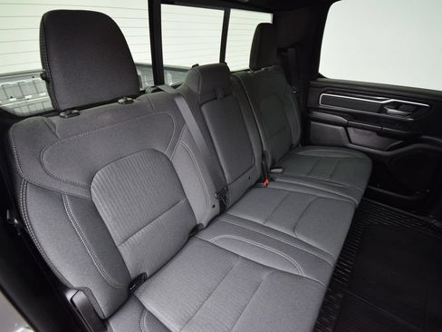 Used 2022 RAM 1500 Big Horn AWD/4WD image 23