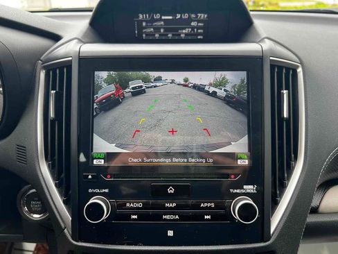 Used 2022 Subaru Forester Limited image 30