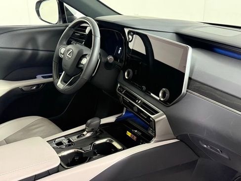 Used 2025 Lexus RX 350 Premium Plus w/ Convenience Package FWD image 37