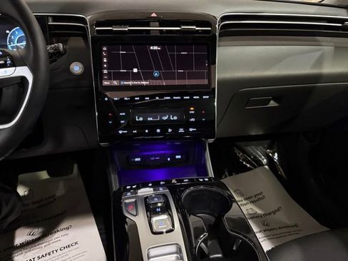 Used 2023 Hyundai Tucson Limited image 20