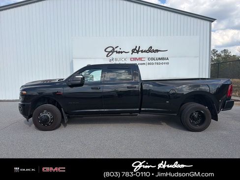 Used 2025 RAM 3500 Laramie image 2