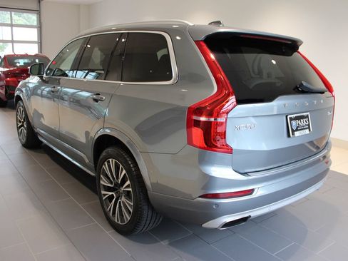 Used 2020 Volvo XC90 T6 Momentum w/ Protection Package Premier AWD/4WD image 33