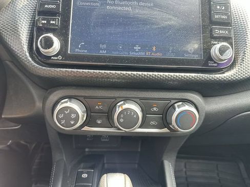 Used 2023 Nissan Kicks SV FWD image 18