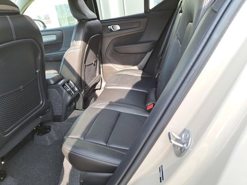 New 2025 Volvo XC40 B5 Ultra w/ Protection Package image 7